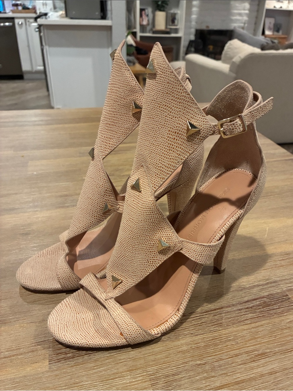 Sigerson Morrison Women's Marino Diamond Sandals Size 7 Soft Tan Pink